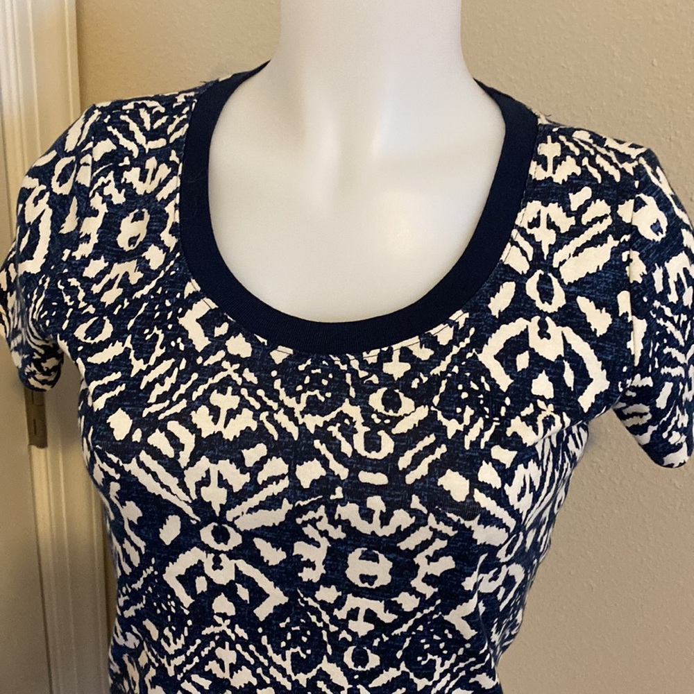 (107)NWT Lauren Ralph Lauren Shirt - Small - Picture 2 of 4